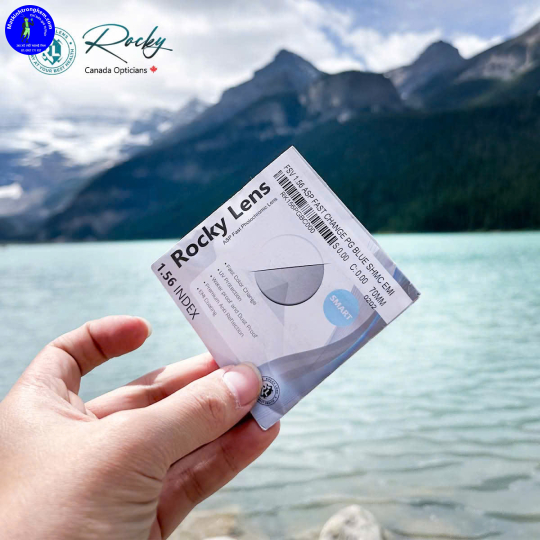 TRÒNG KÍNH ĐỔI MÀU LỌC ÁNH SÁNG XANH 1.56 ROCKY SMART- ĐỔI MÀU KHÓI